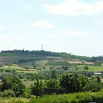 La Casa Blu Montegrosso dʼAsti