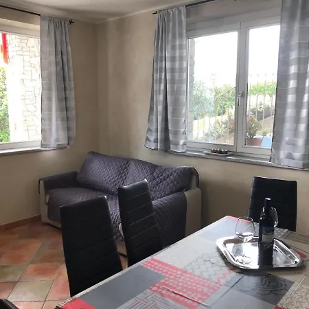 La Casa Blu * Montegrosso dʼAsti