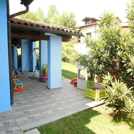 La Casa Blu * Montegrosso d'Asti