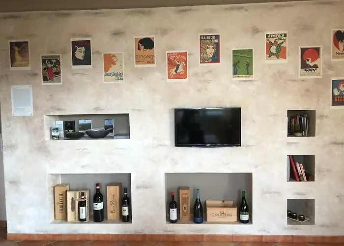 La Casa Blu Montegrosso dʼAsti