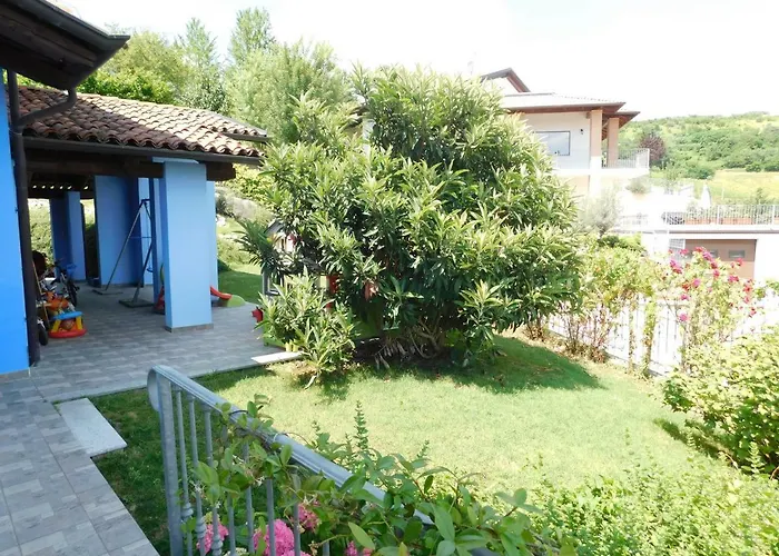 La Casa Blu * Montegrosso dʼAsti